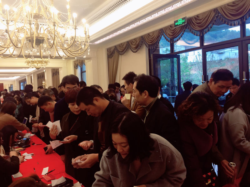 安吉華都龍山璽園11#、12#樓開盤熱銷