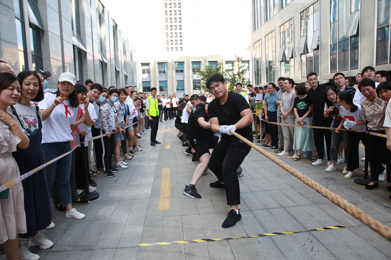 1632884014522472.jpg 16-華通醫(yī)藥隊_副本.jpg